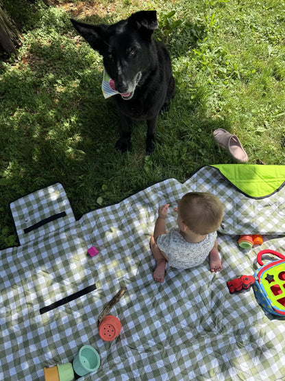 Extra Large Picnic Outdoor Blanket, 80''x80'' 🧺Waterproof Foldable Blankets Gingham Picnic Mat for Beach, Camping Grass Lawn Park Accessories Cute Couple Gifts Ideas Wedding Registry(Green White)